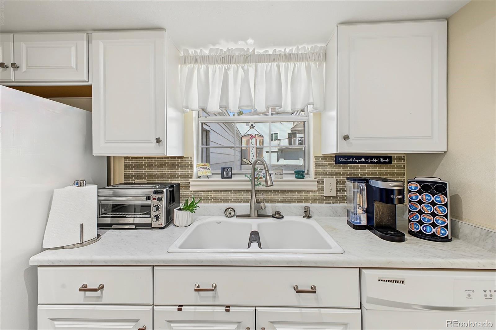 MLS Image #2 for 5534 w canyon trail,littleton, Colorado