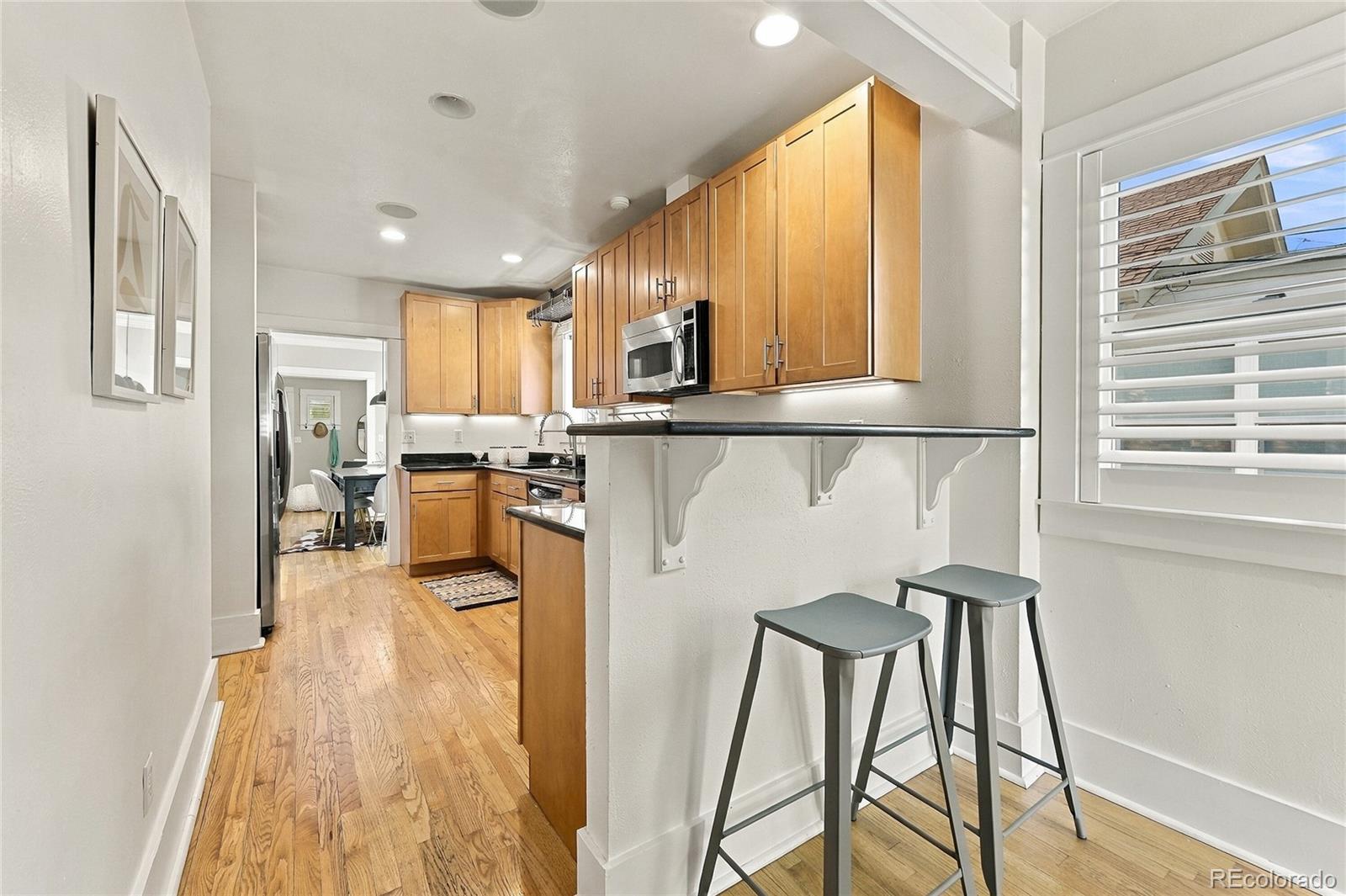 MLS Image #14 for 871 s gaylord street,denver, Colorado