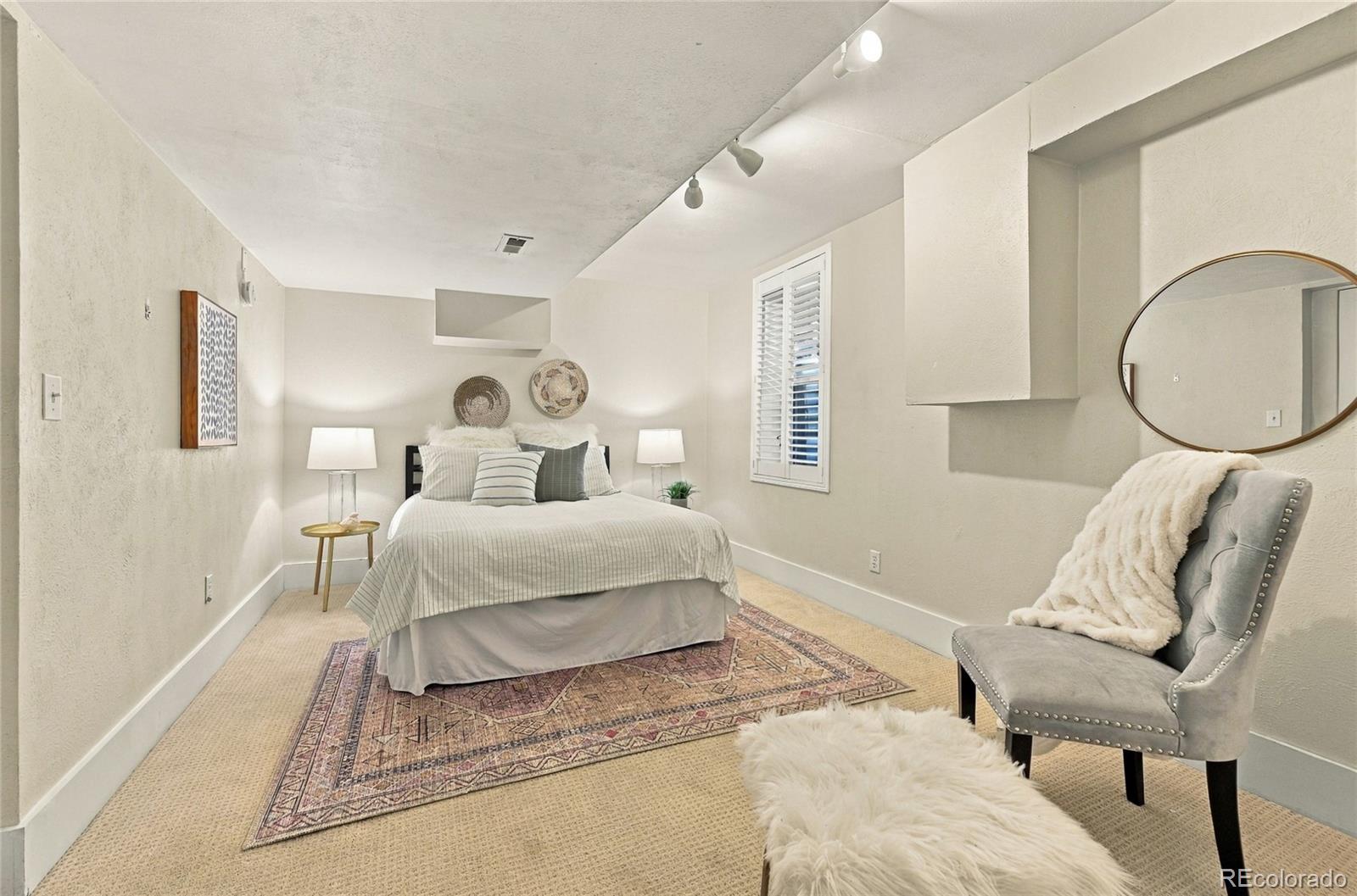 MLS Image #24 for 871 s gaylord street,denver, Colorado