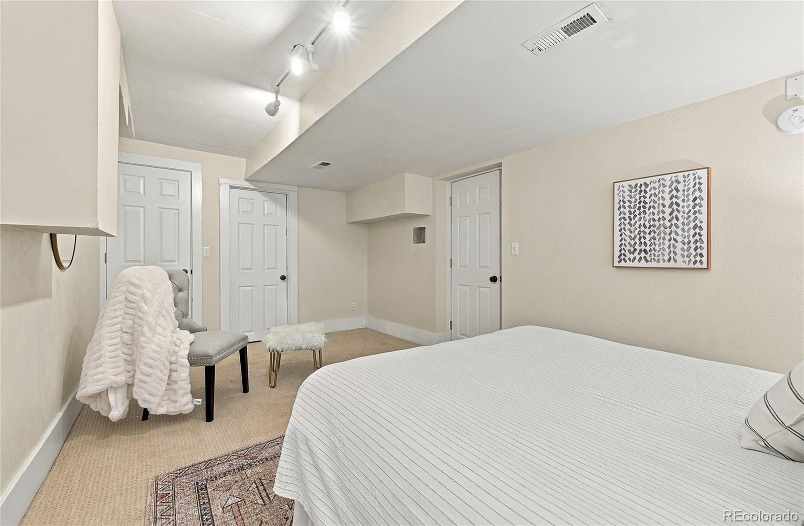 MLS Image #25 for 871 s gaylord street,denver, Colorado