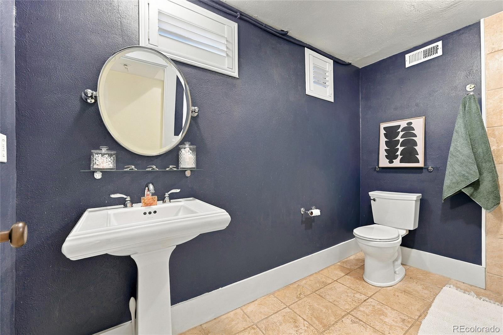 MLS Image #26 for 871 s gaylord street,denver, Colorado