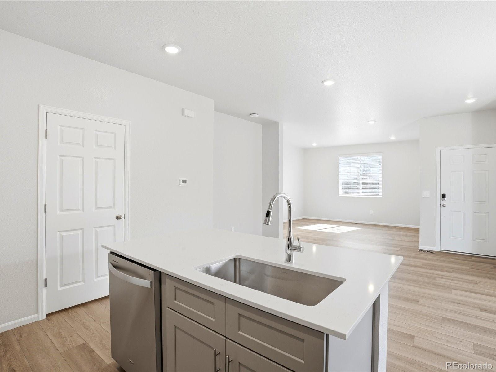 MLS Image #15 for 2163 e 164th avenue,thornton, Colorado