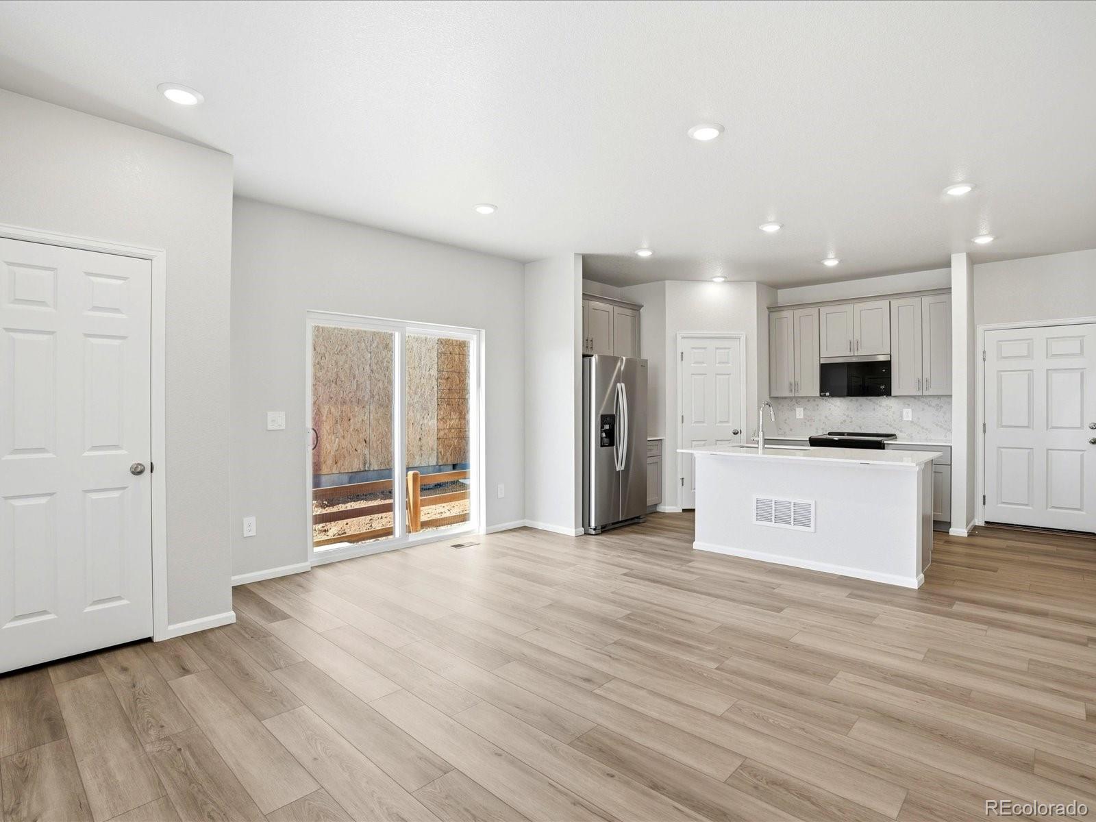 MLS Image #2 for 2163 e 164th avenue,thornton, Colorado