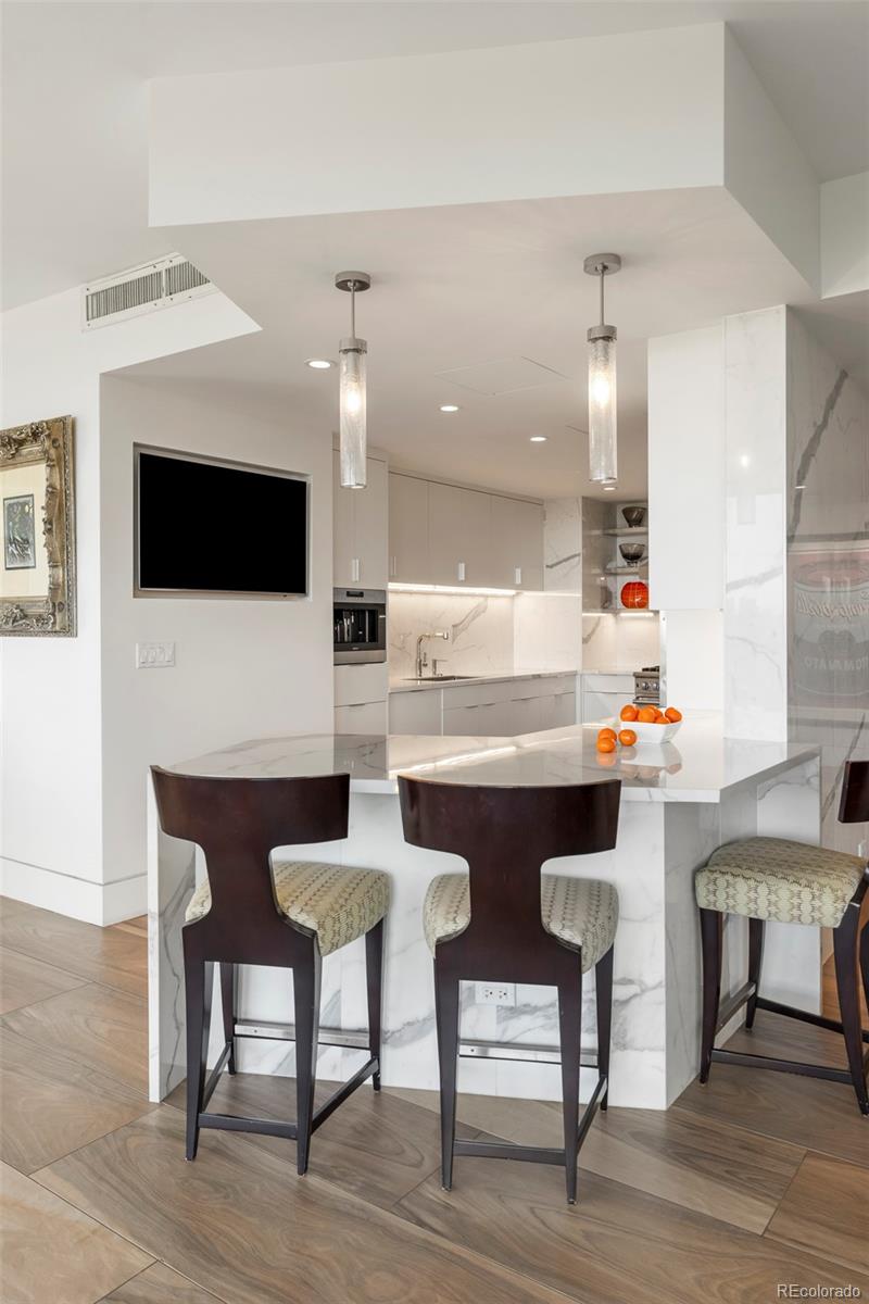 MLS Image #5 for 1201 n williams street,denver, Colorado