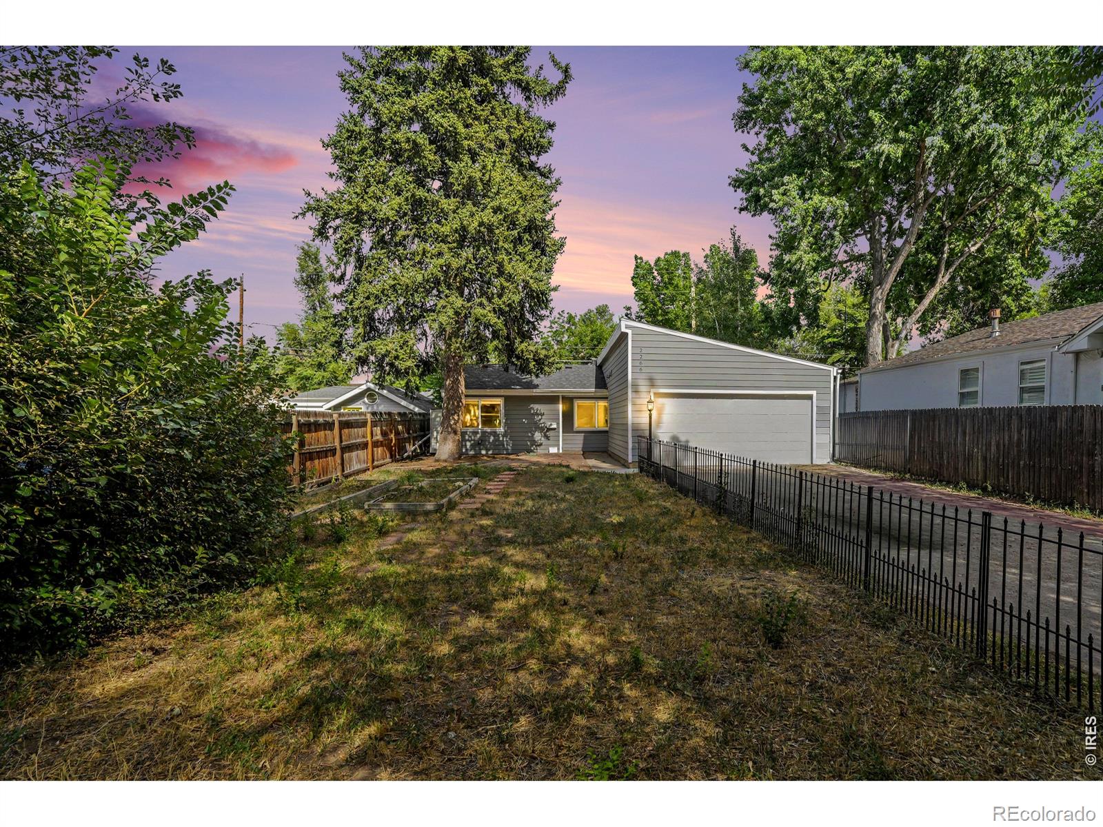 MLS Image #2 for 2266 s humboldt street,denver, Colorado
