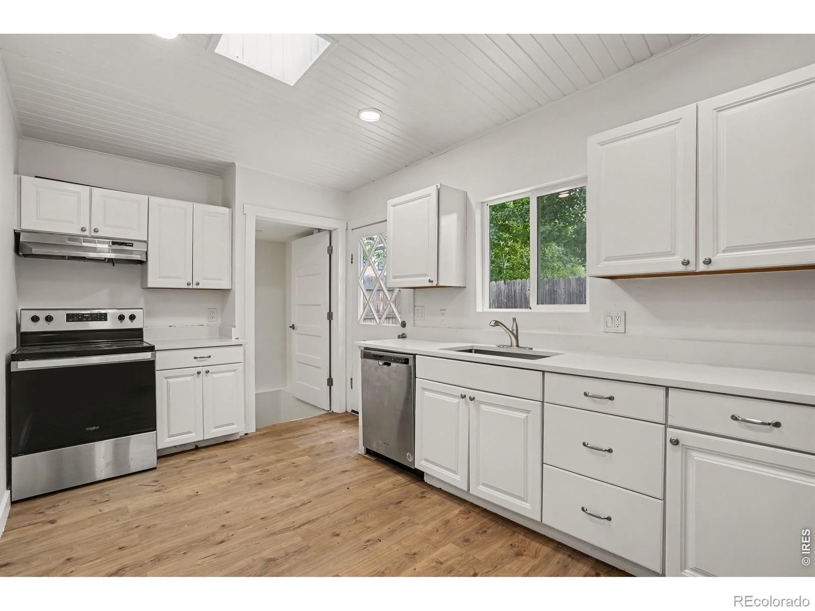 MLS Image #5 for 2266 s humboldt street,denver, Colorado
