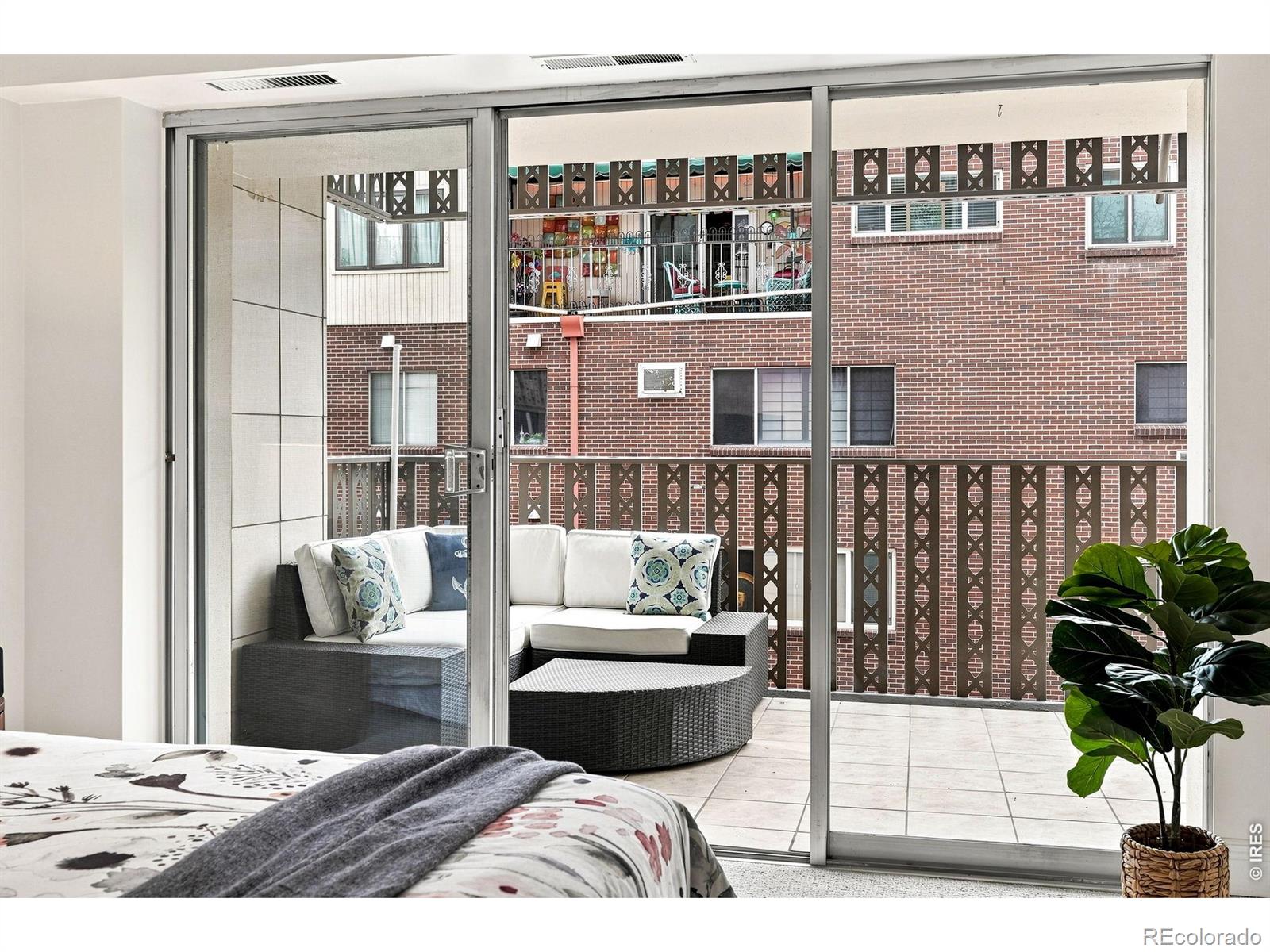MLS Image #28 for 1223 n race street 303,denver, Colorado
