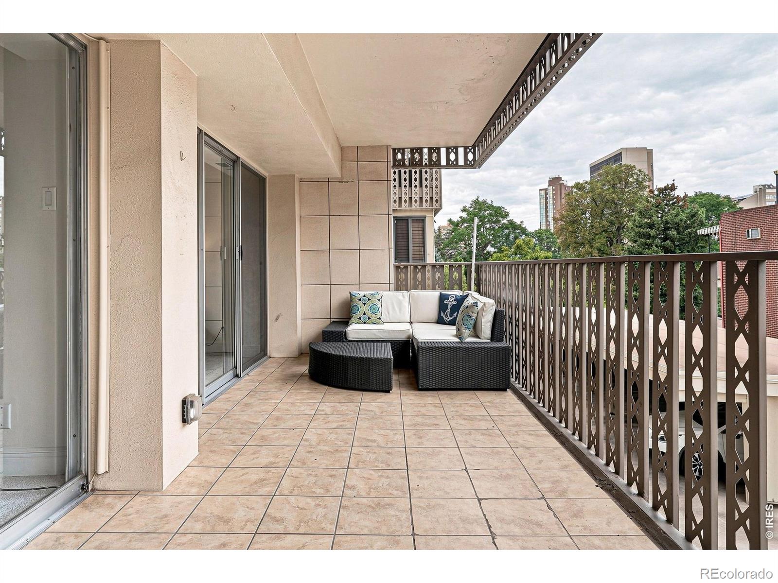 MLS Image #29 for 1223 n race street 303,denver, Colorado