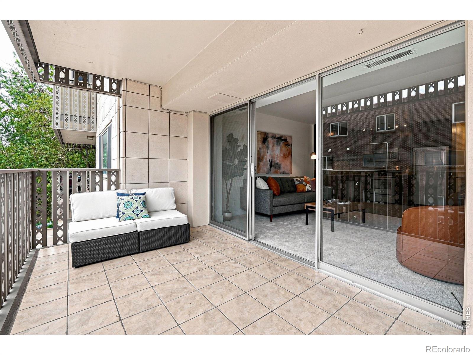 MLS Image #31 for 1223 n race street 303,denver, Colorado