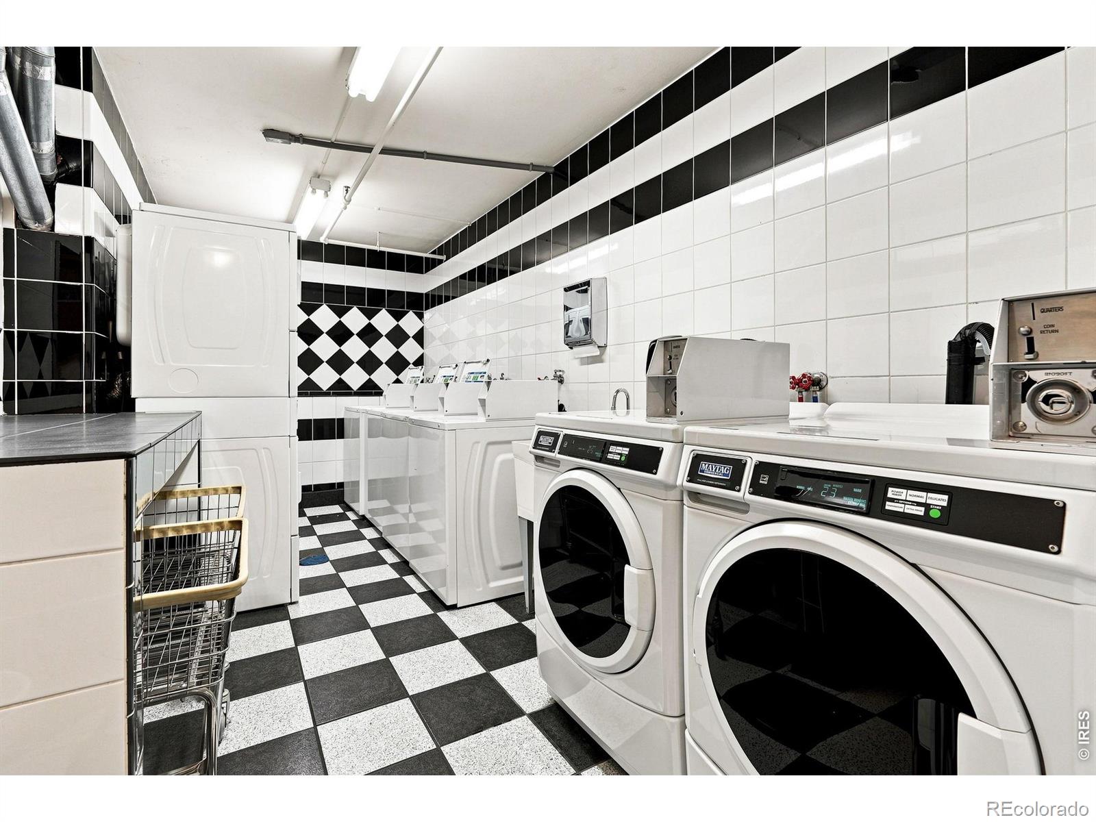 MLS Image #34 for 1223 n race street 303,denver, Colorado
