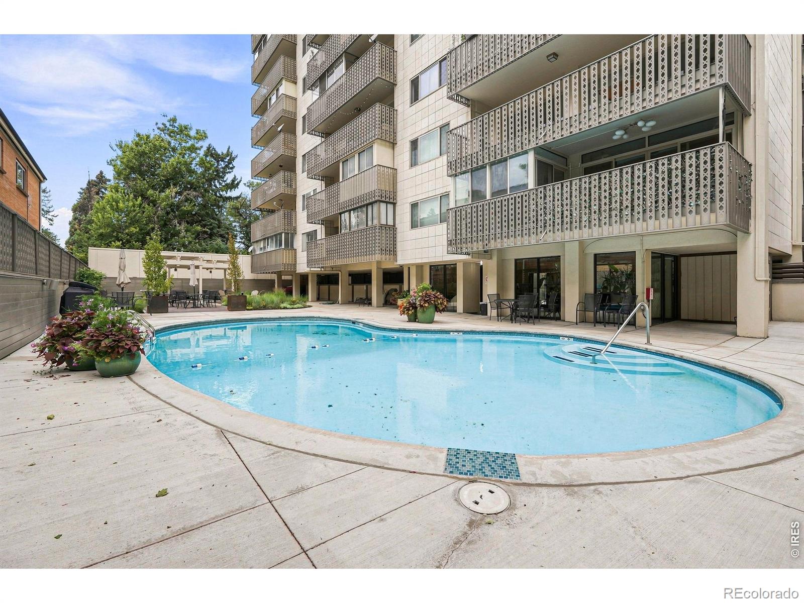 MLS Image #44 for 1223 n race street 303,denver, Colorado