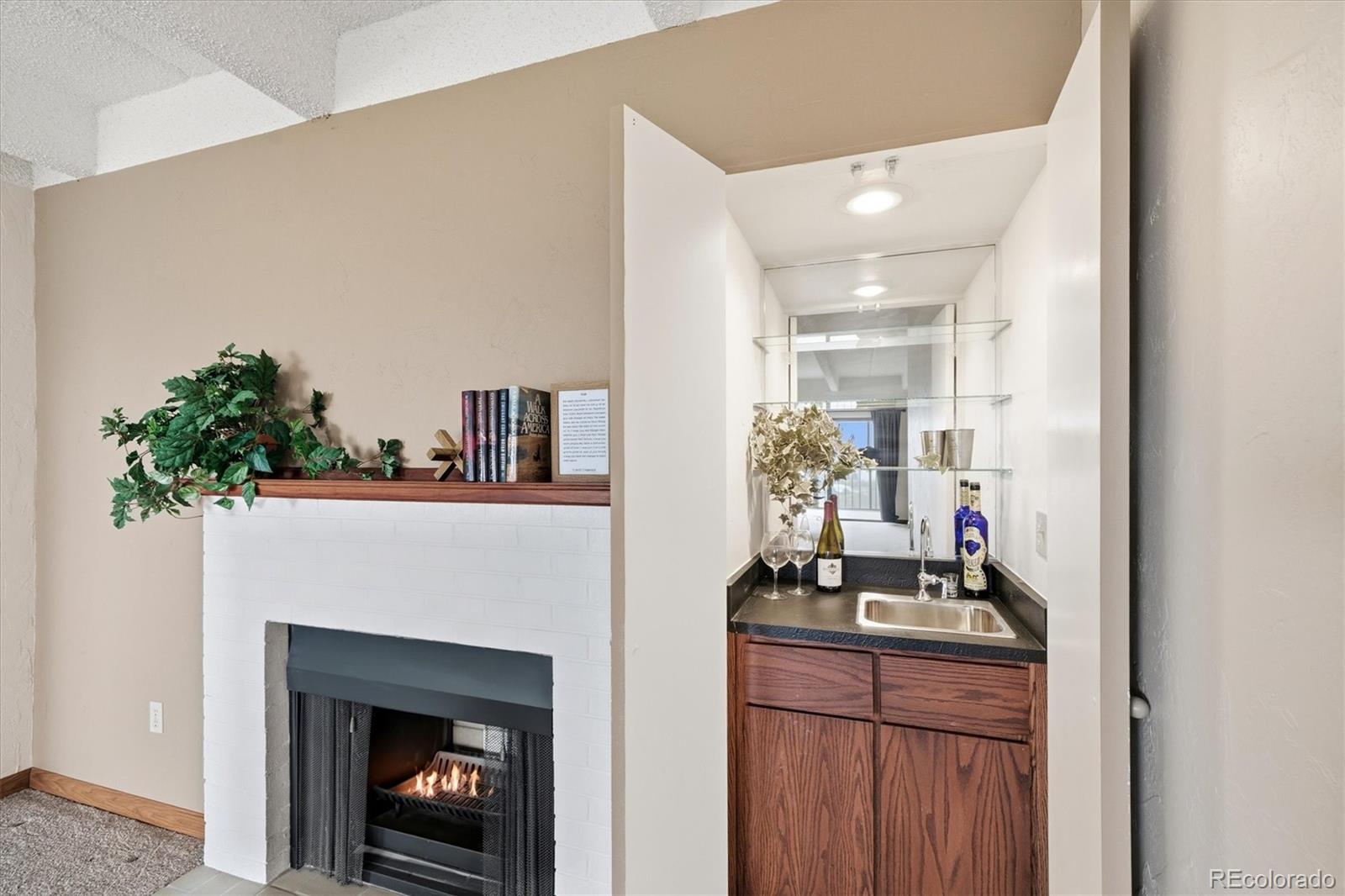 MLS Image #11 for 7877 e mississippi avenue 801,denver, Colorado