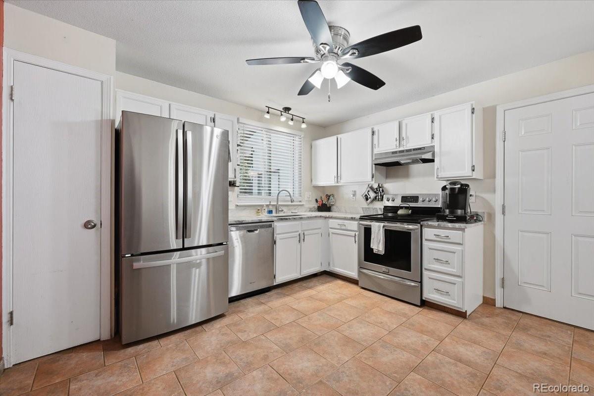 MLS Image #13 for 4254  halstead circle,colorado springs, Colorado