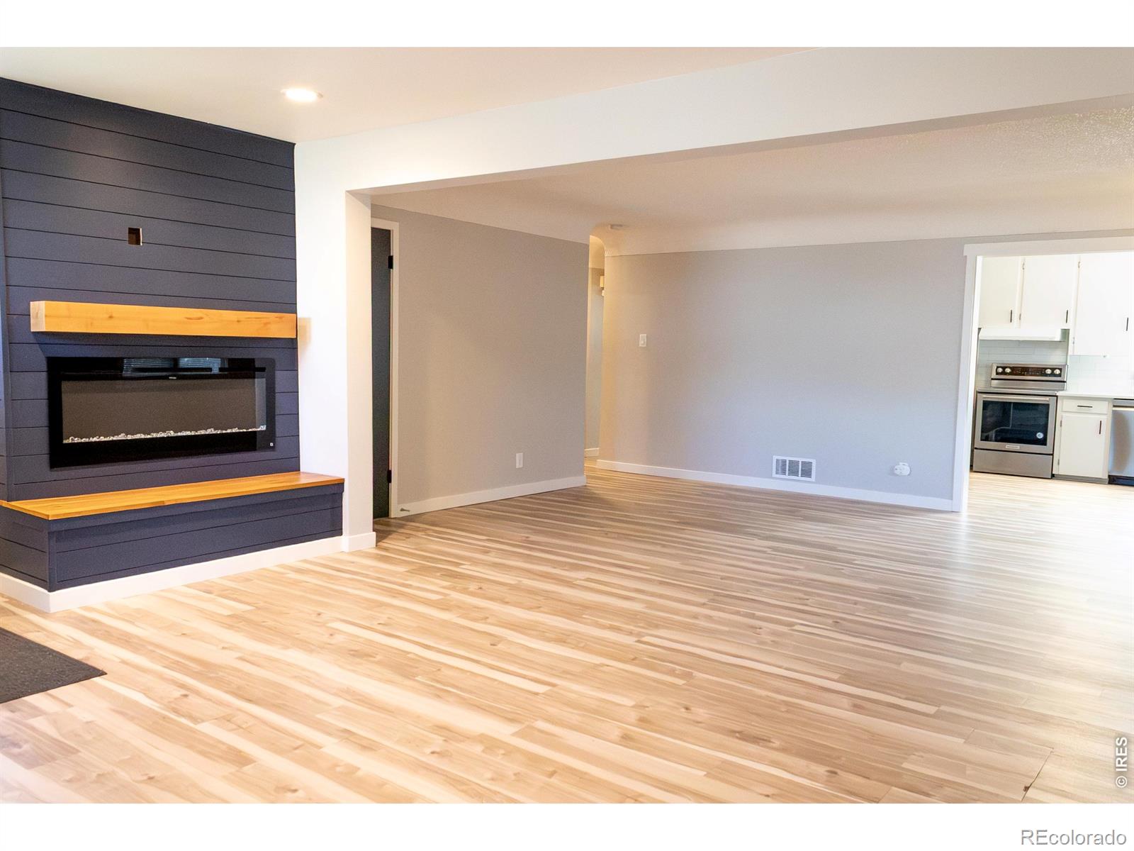 MLS Image #2 for 618  40th street,evans, Colorado