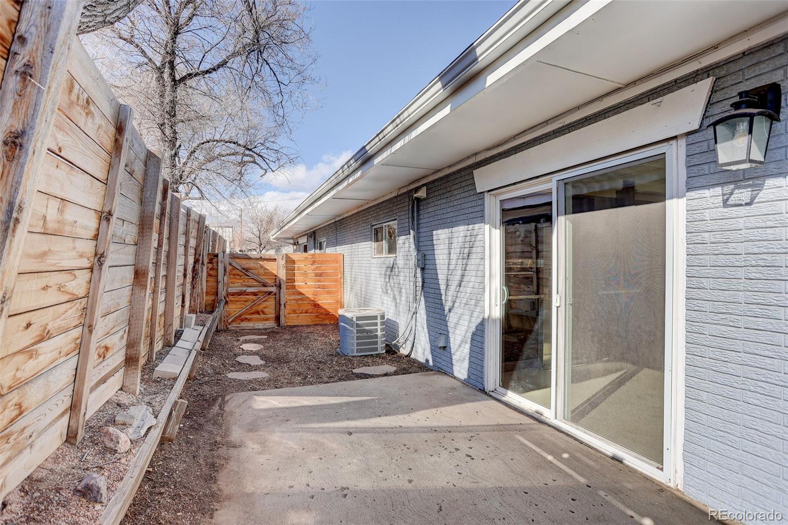 MLS Image #19 for 1040 n stuart street,denver, Colorado