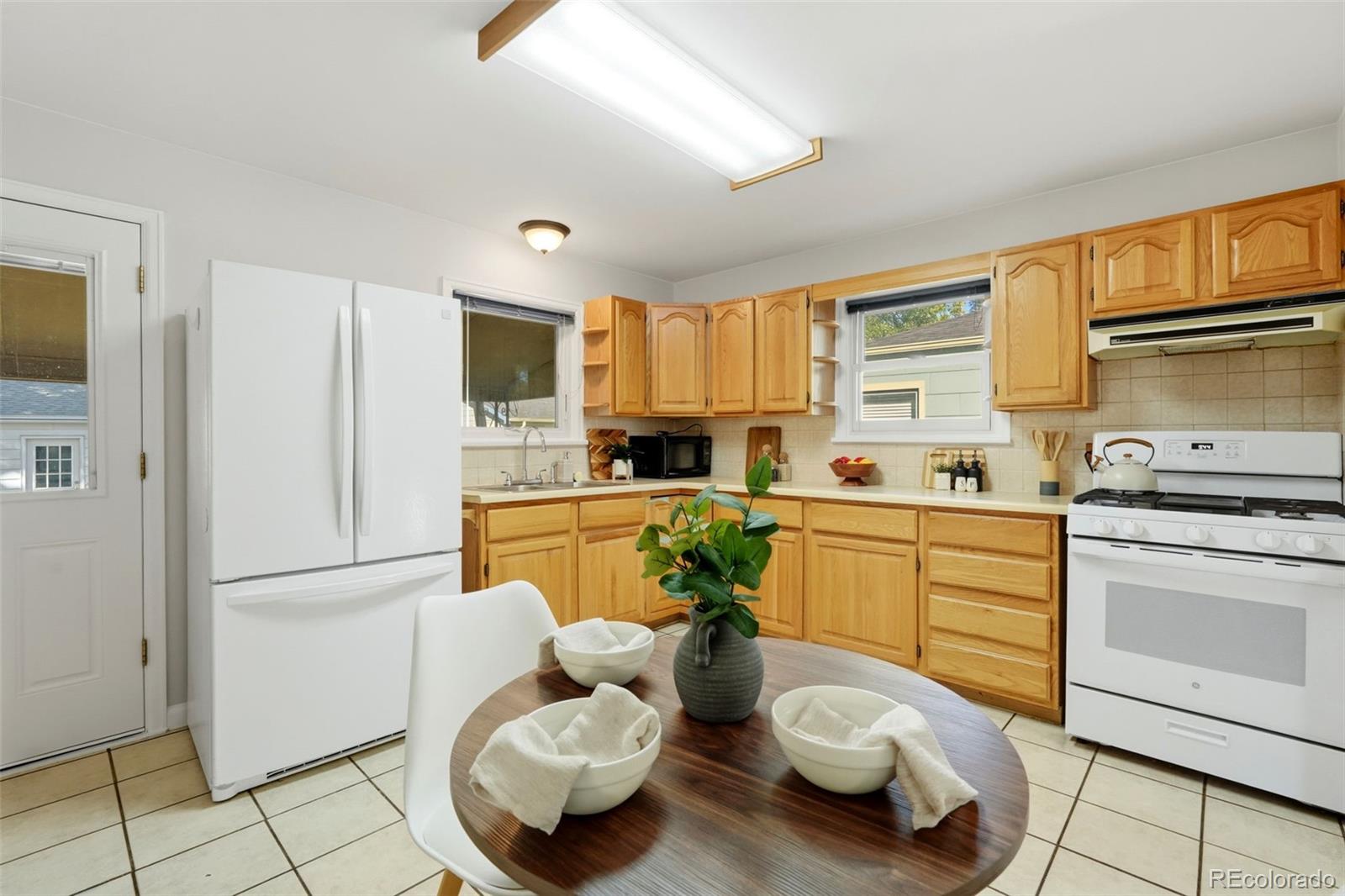 MLS Image #11 for 2401  ingalls street,edgewater, Colorado