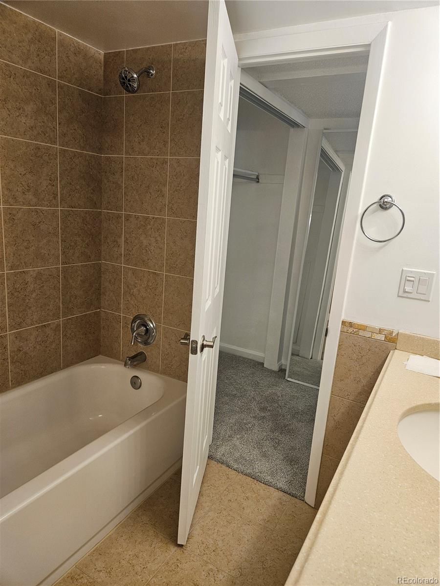 MLS Image #11 for 1723  robb street,lakewood, Colorado