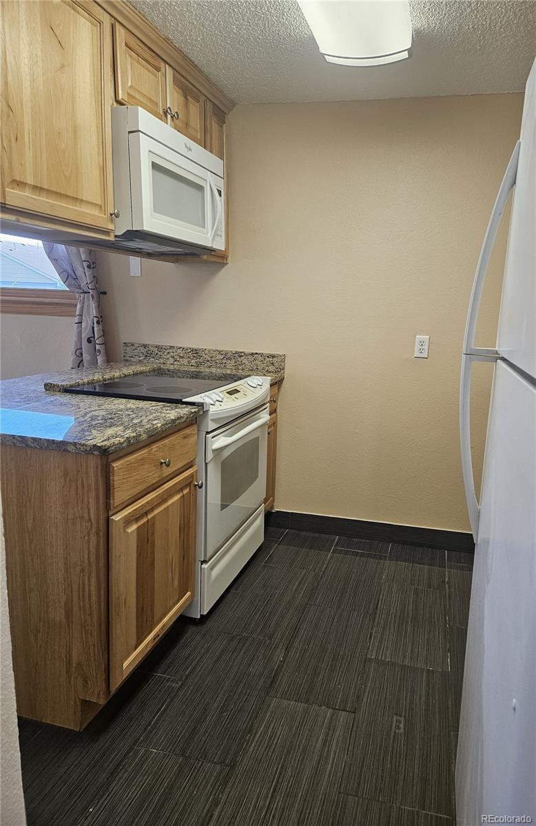 MLS Image #5 for 1723  robb street,lakewood, Colorado