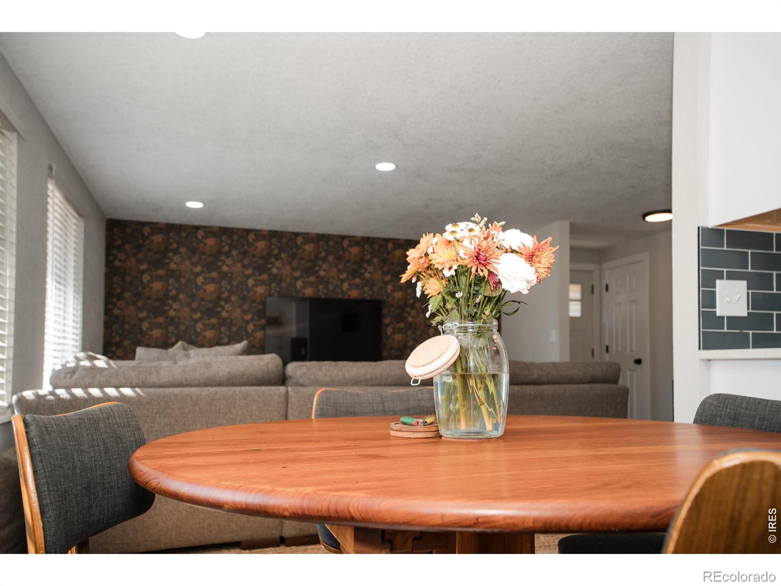 MLS Image #5 for 426  thistle place,longmont, Colorado