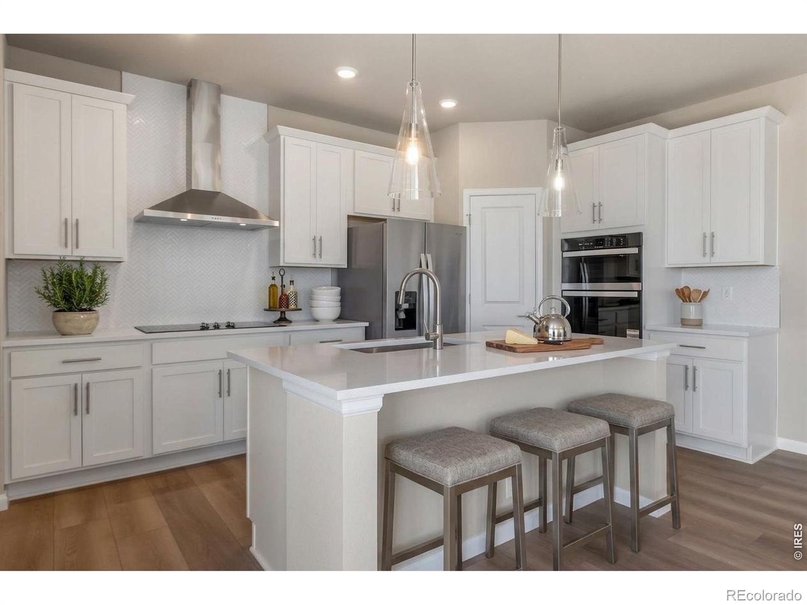 MLS Image #5 for 635  noola street,windsor, Colorado