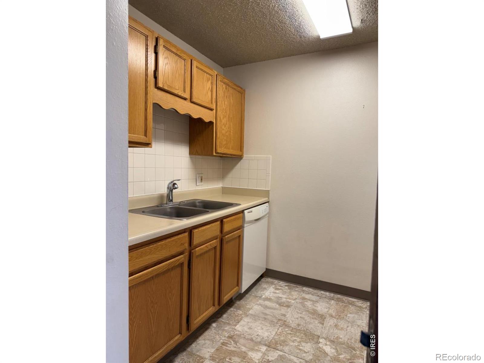 MLS Image #4 for 3161  madison avenue,boulder, Colorado