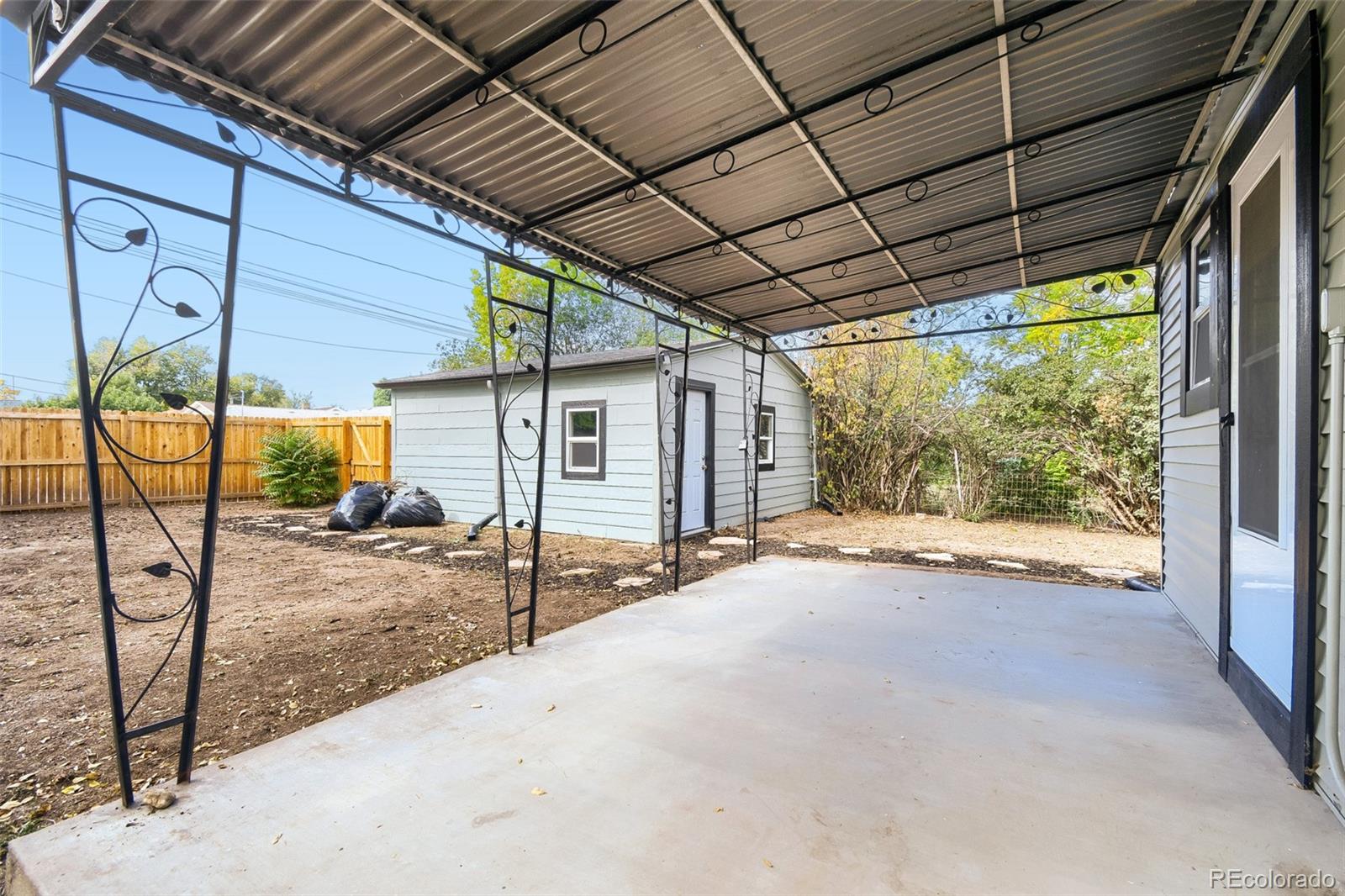MLS Image #23 for 321  stuart street,denver, Colorado