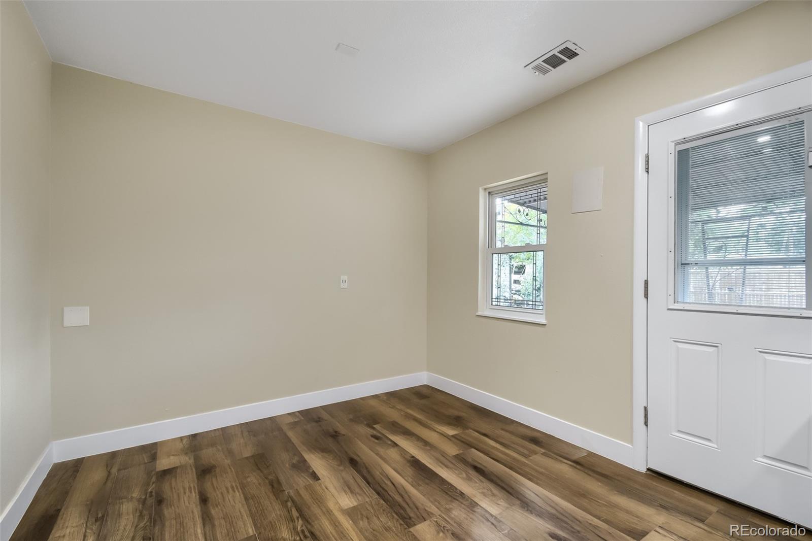 MLS Image #28 for 321  stuart street,denver, Colorado