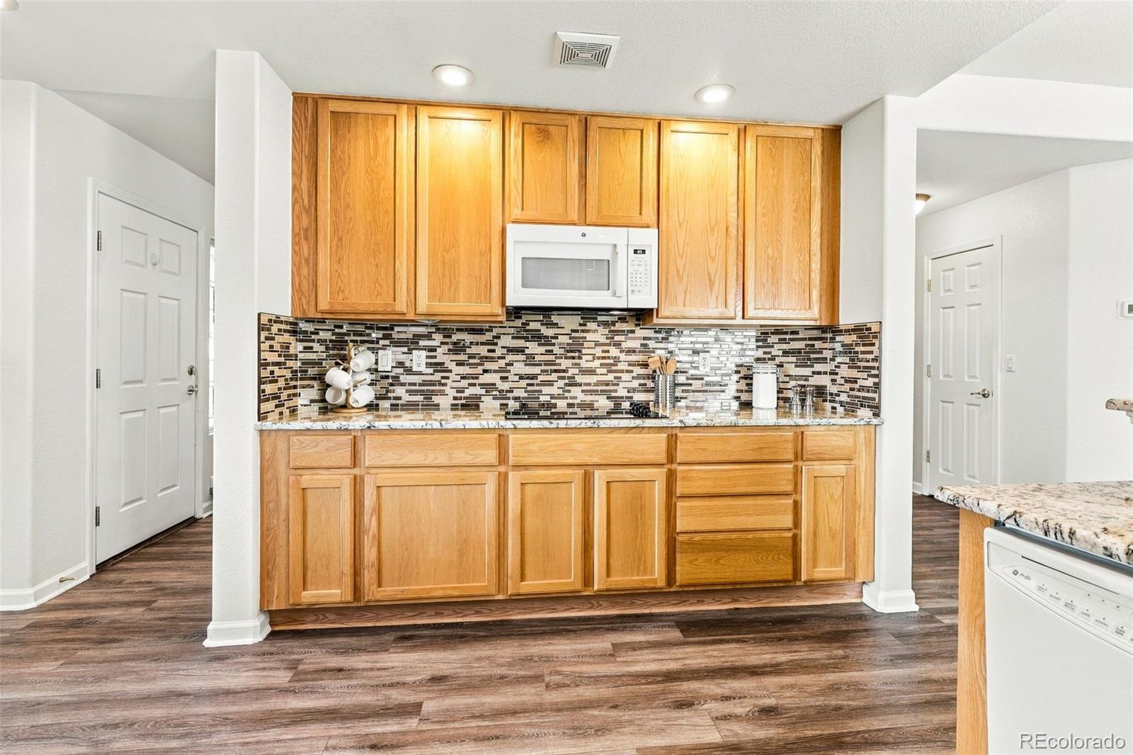 MLS Image #6 for 2600 s fundy circle,aurora, Colorado