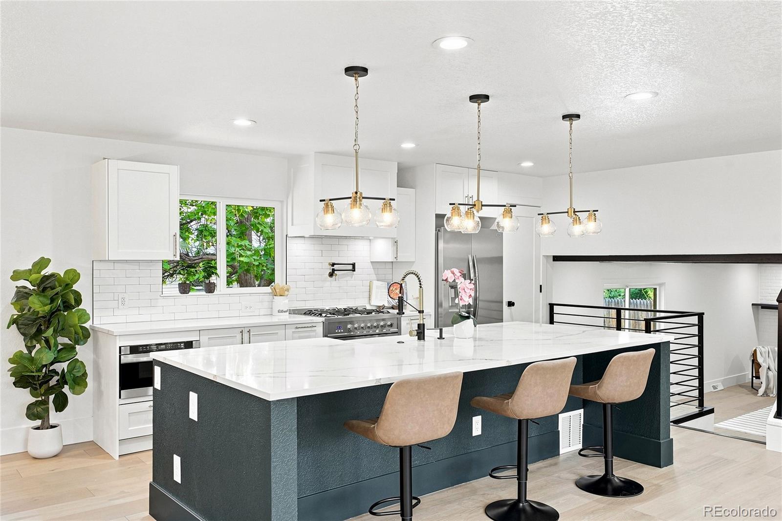 MLS Image #3 for 7042 e wesley avenue,denver, Colorado