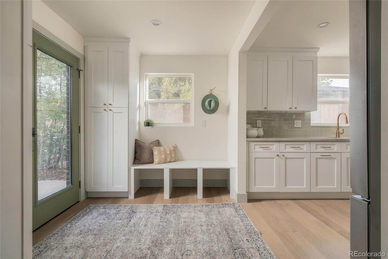 MLS Image #16 for 1610  roslyn street,denver, Colorado