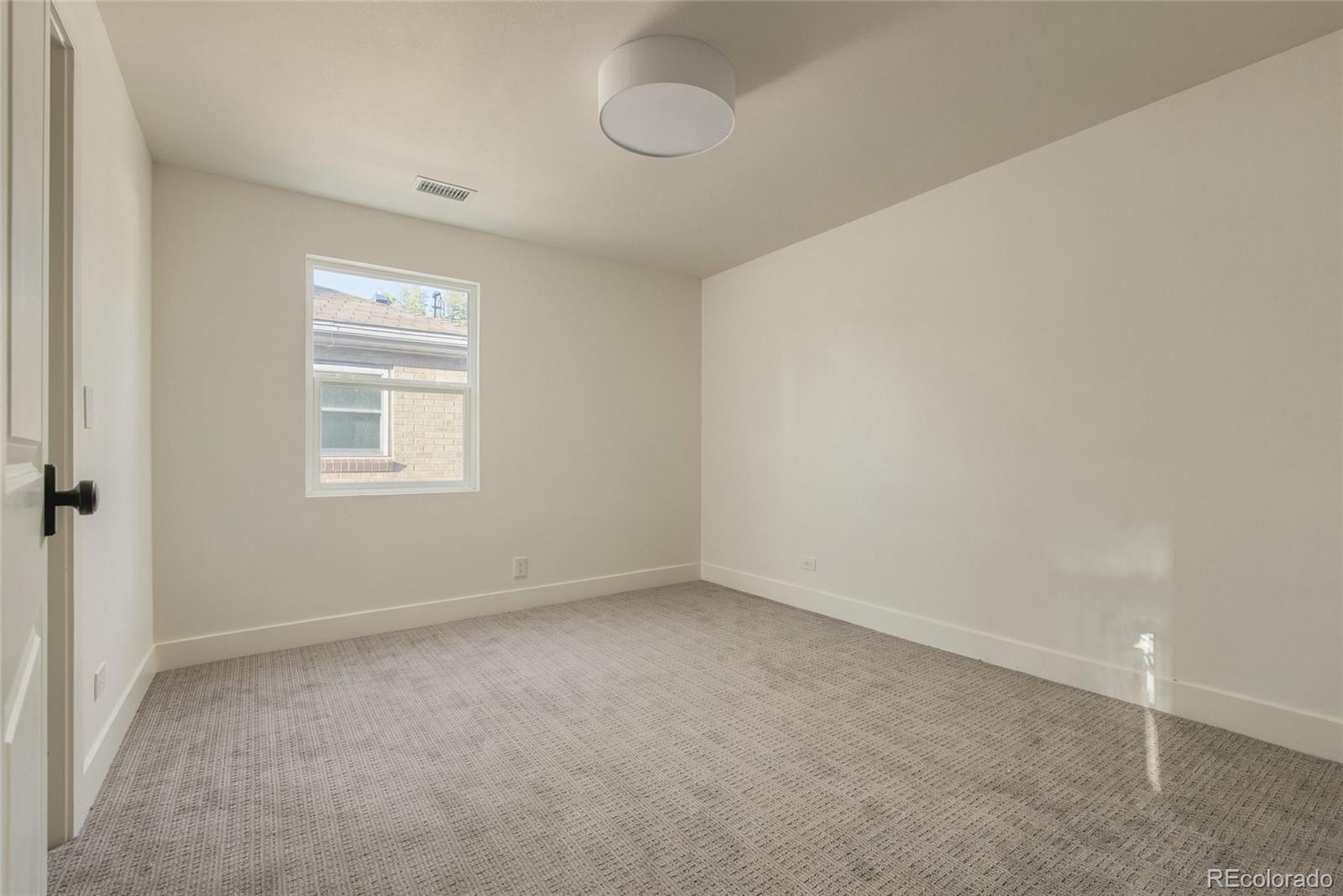 MLS Image #34 for 1610  roslyn street,denver, Colorado