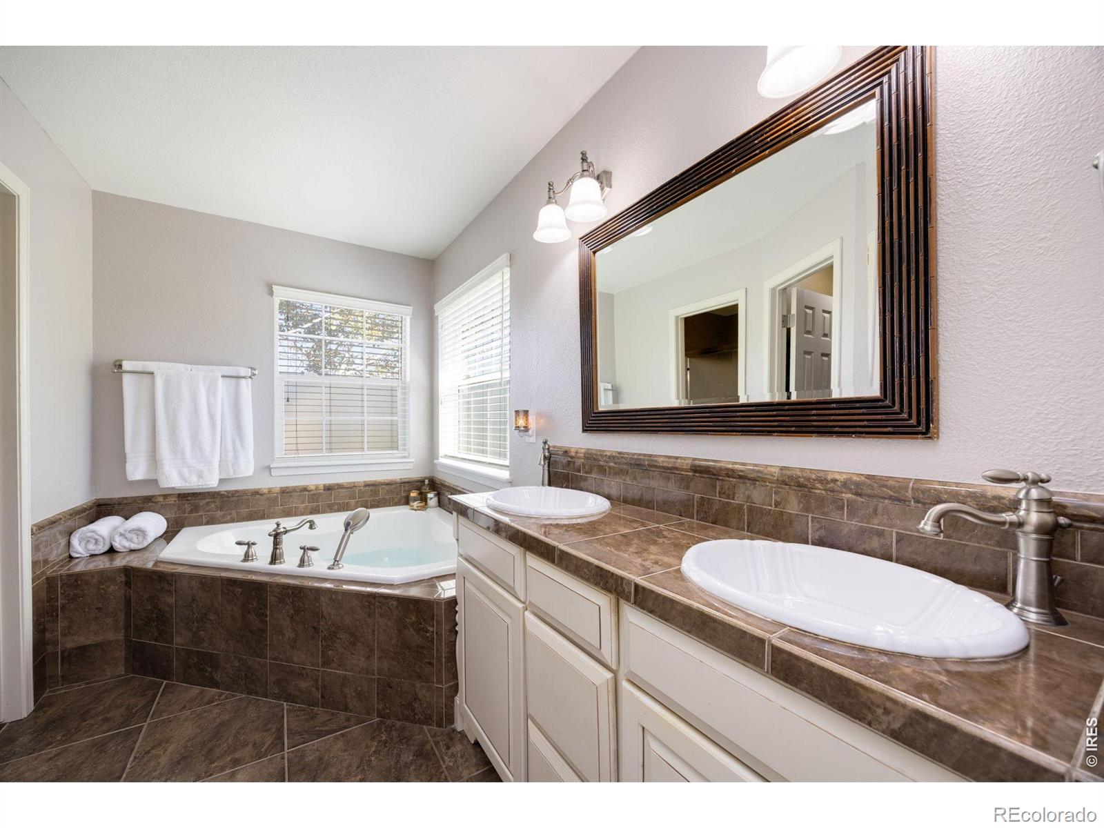 MLS Image #13 for 251  topaz court,windsor, Colorado