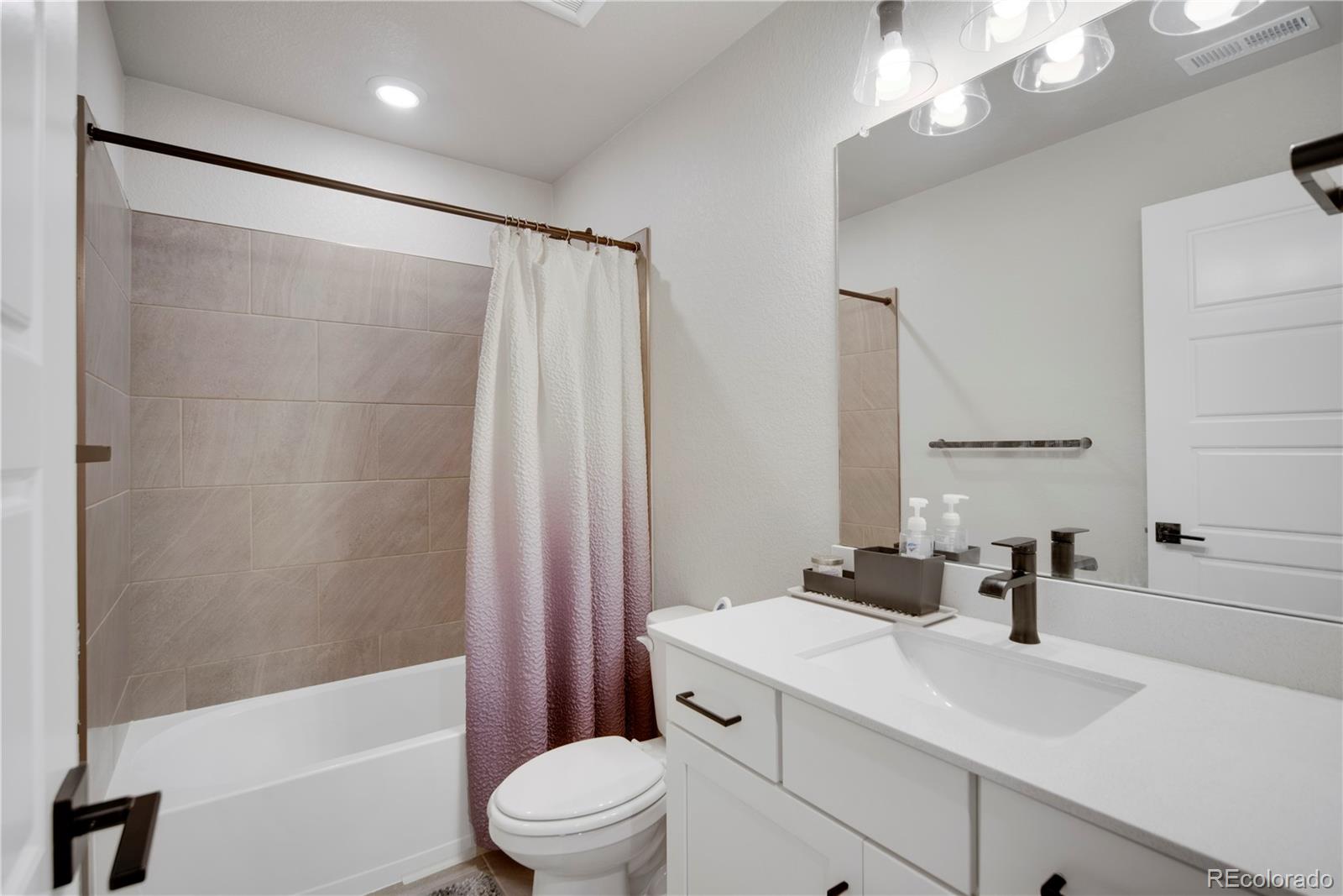 MLS Image #27 for 9836  banner peak street,littleton, Colorado