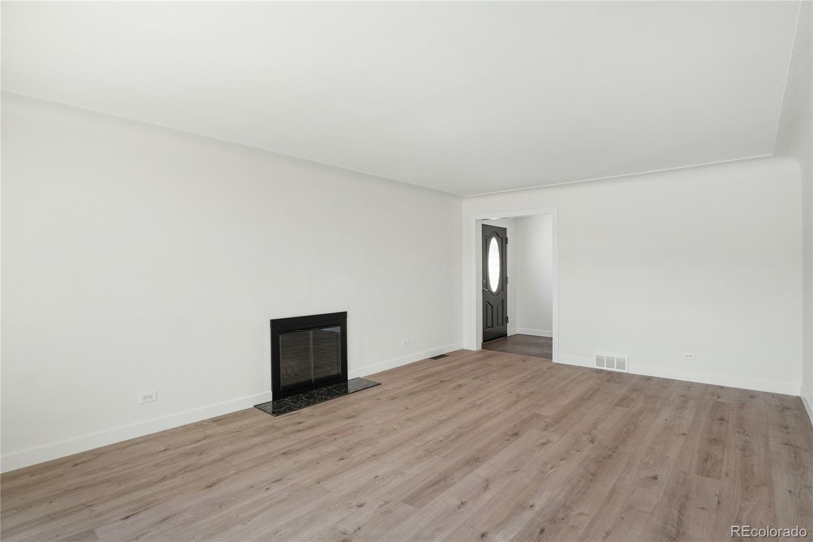 MLS Image #5 for 385  forest street,denver, Colorado