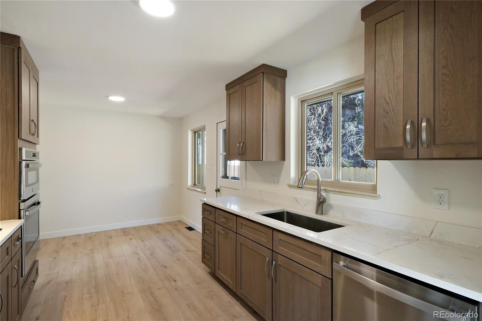 MLS Image #9 for 385  forest street,denver, Colorado