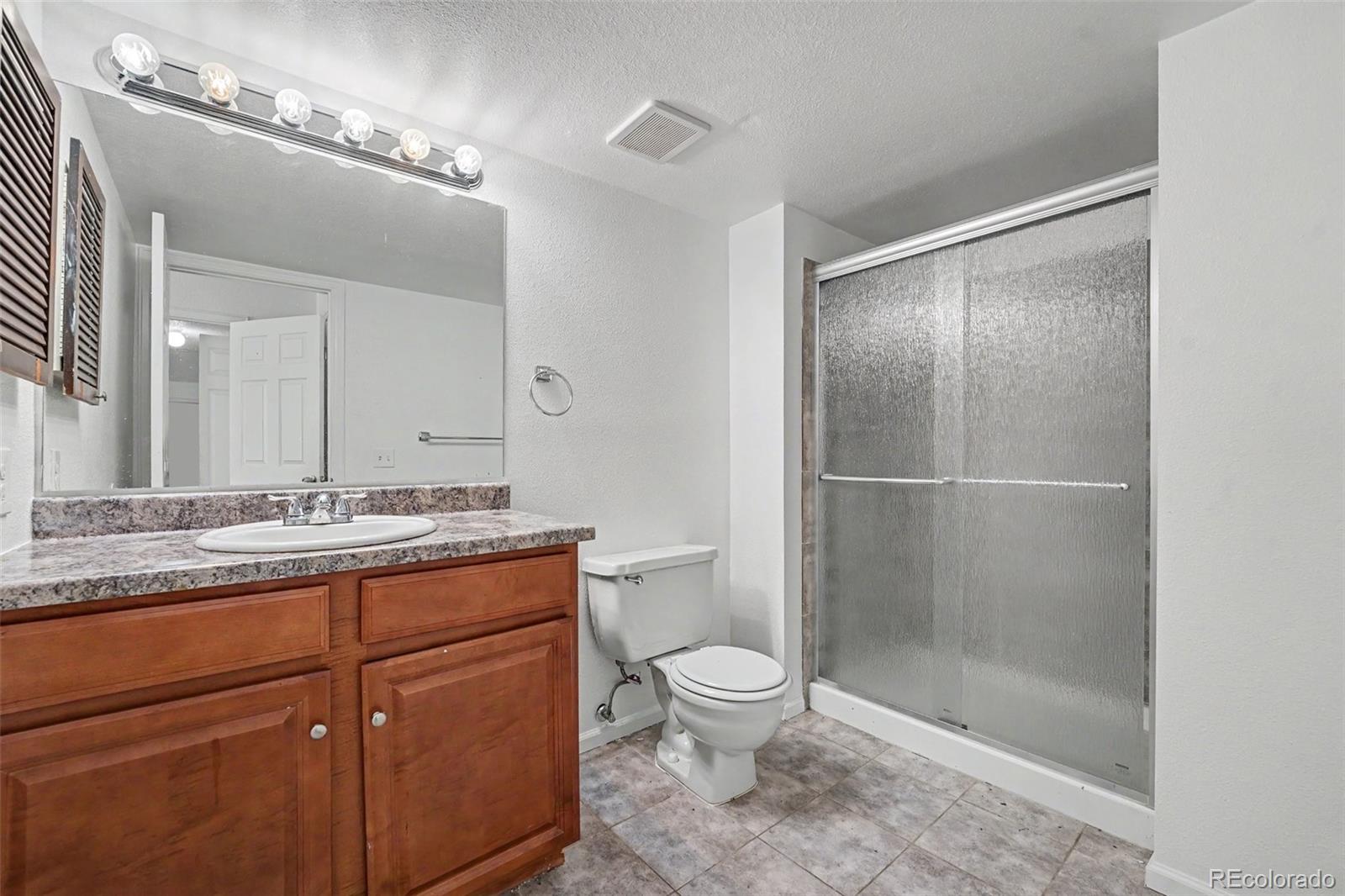 MLS Image #9 for 14500 e 2nd avenue,aurora, Colorado