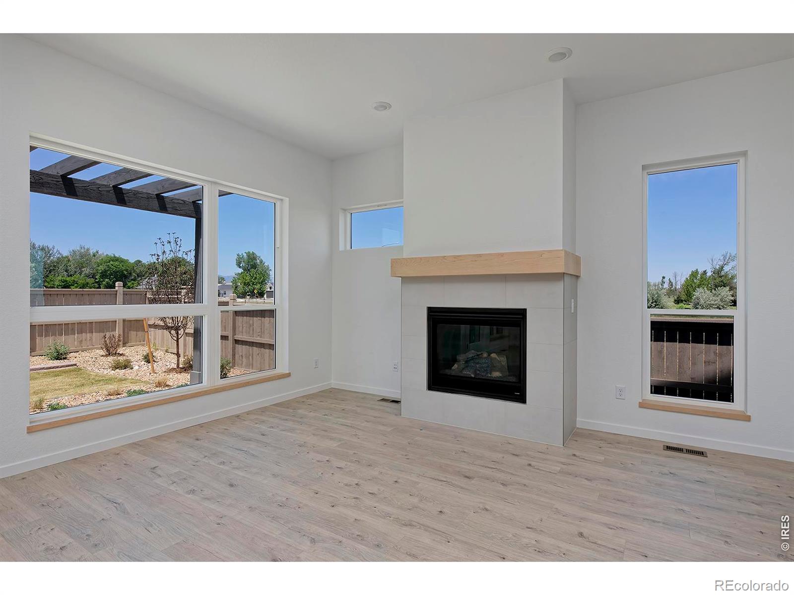 MLS Image #12 for 725  kubat lane,longmont, Colorado
