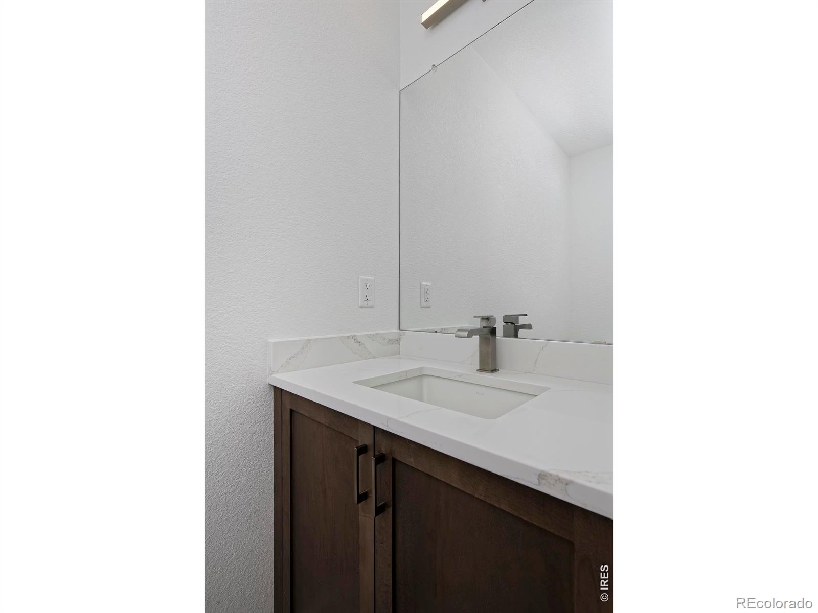 MLS Image #14 for 725  kubat lane,longmont, Colorado
