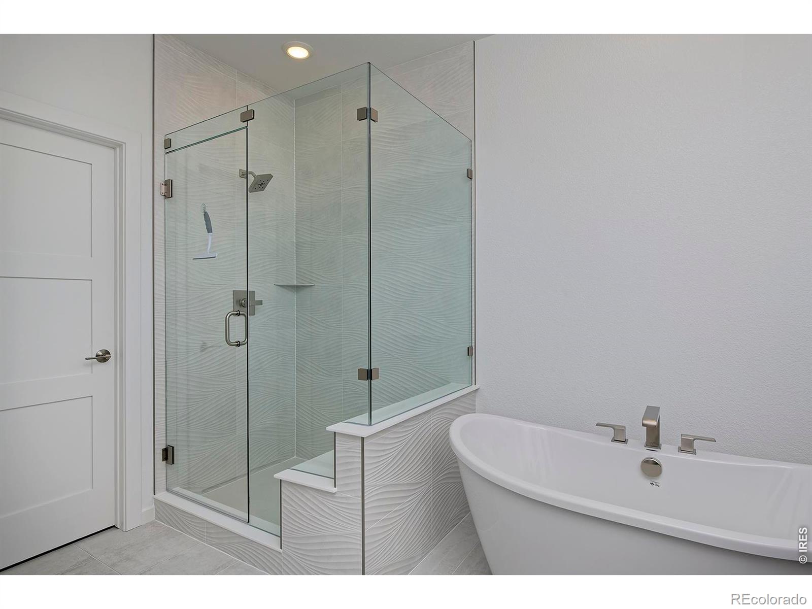 MLS Image #18 for 725  kubat lane,longmont, Colorado