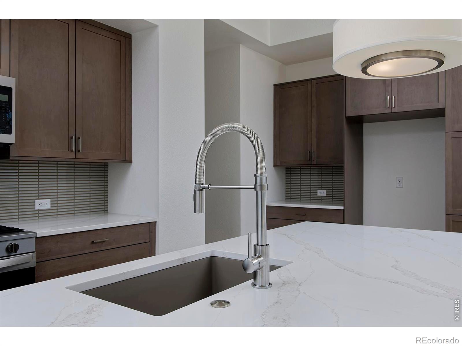 MLS Image #6 for 725  kubat lane,longmont, Colorado