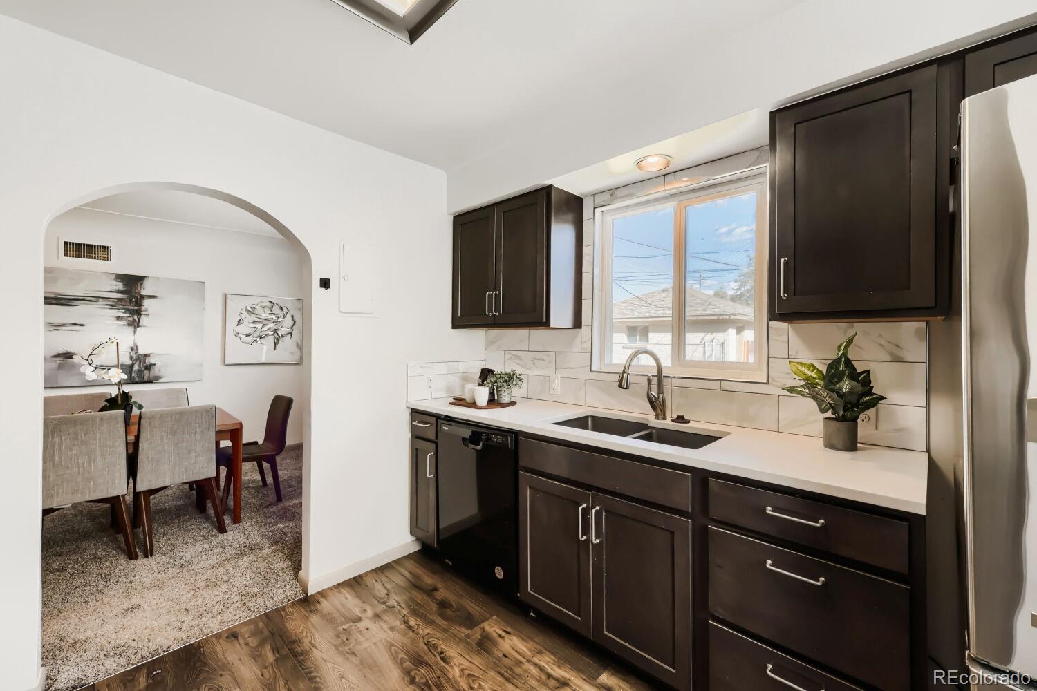 MLS Image #10 for 2116 s grant street,denver, Colorado