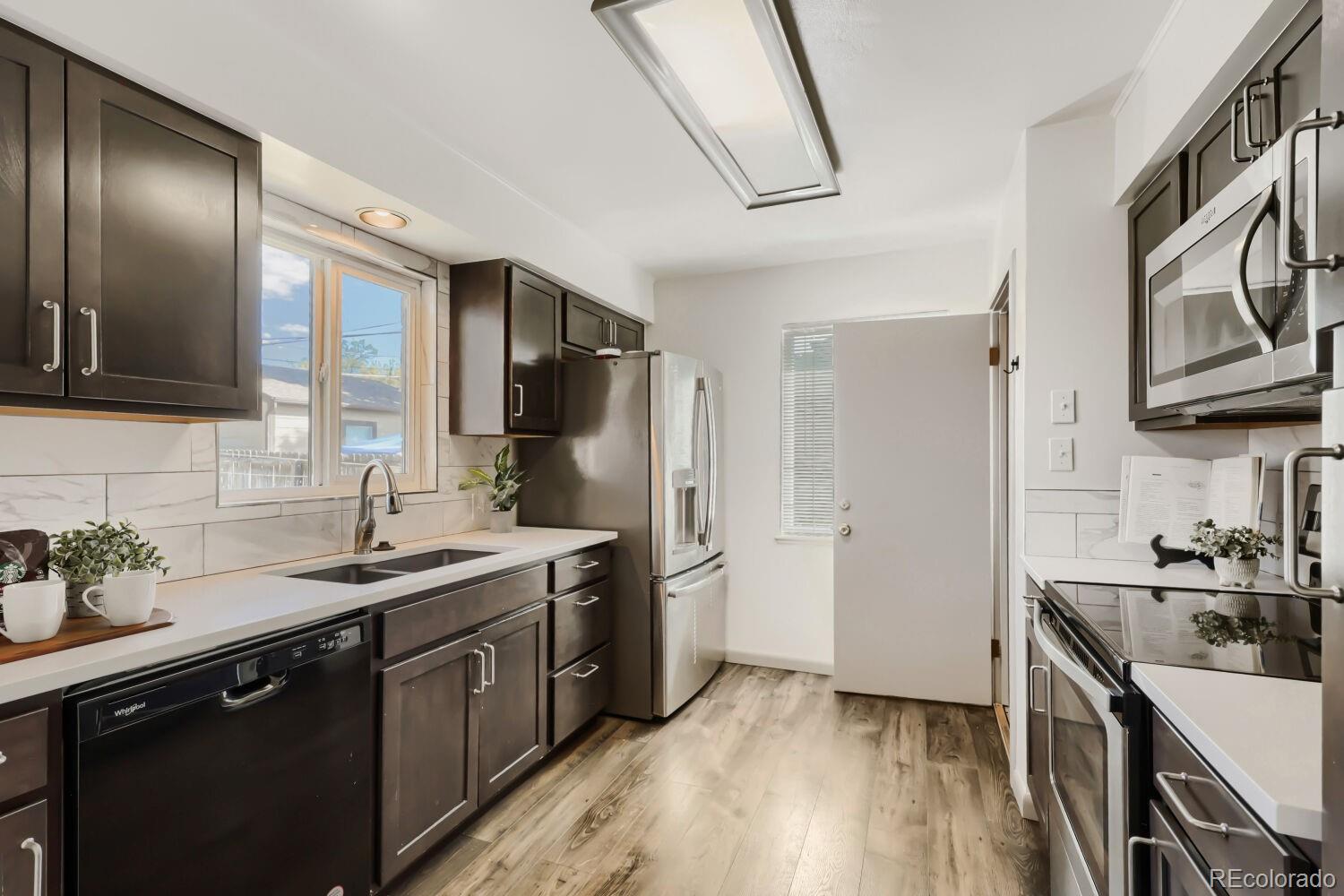 MLS Image #8 for 2116 s grant street,denver, Colorado