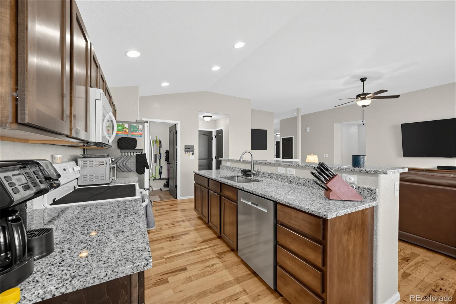 MLS Image #3 for 2106  79th avenue,greeley, Colorado