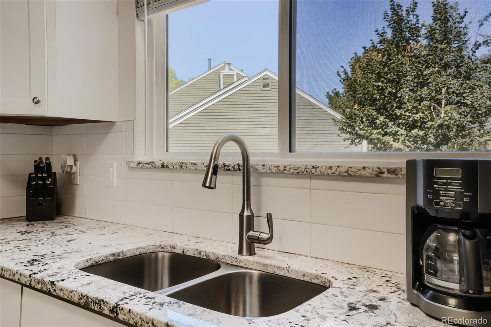 MLS Image #3 for 4750 s dudley street,littleton, Colorado