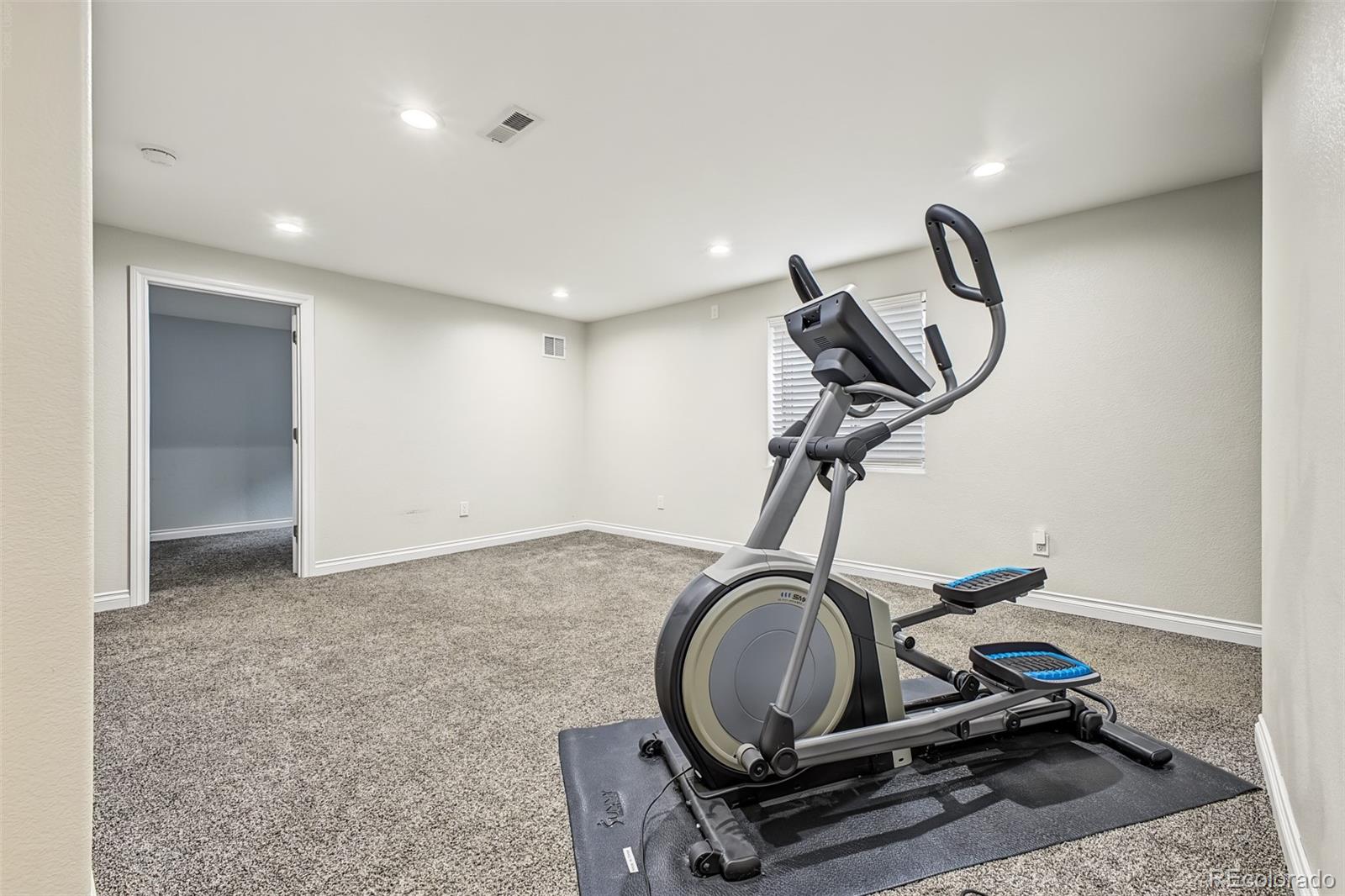 MLS Image #39 for 6447  st vrain ranch boulevard,firestone, Colorado