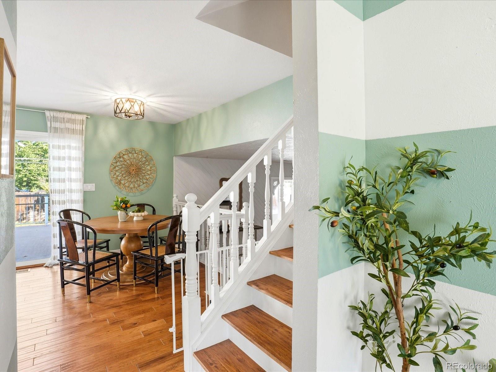 MLS Image #10 for 8374 s yukon street,littleton, Colorado