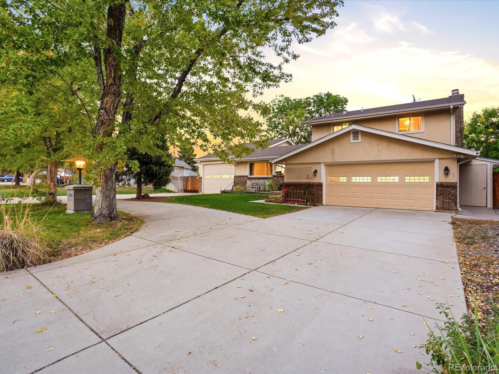 MLS Image #2 for 8374 s yukon street,littleton, Colorado