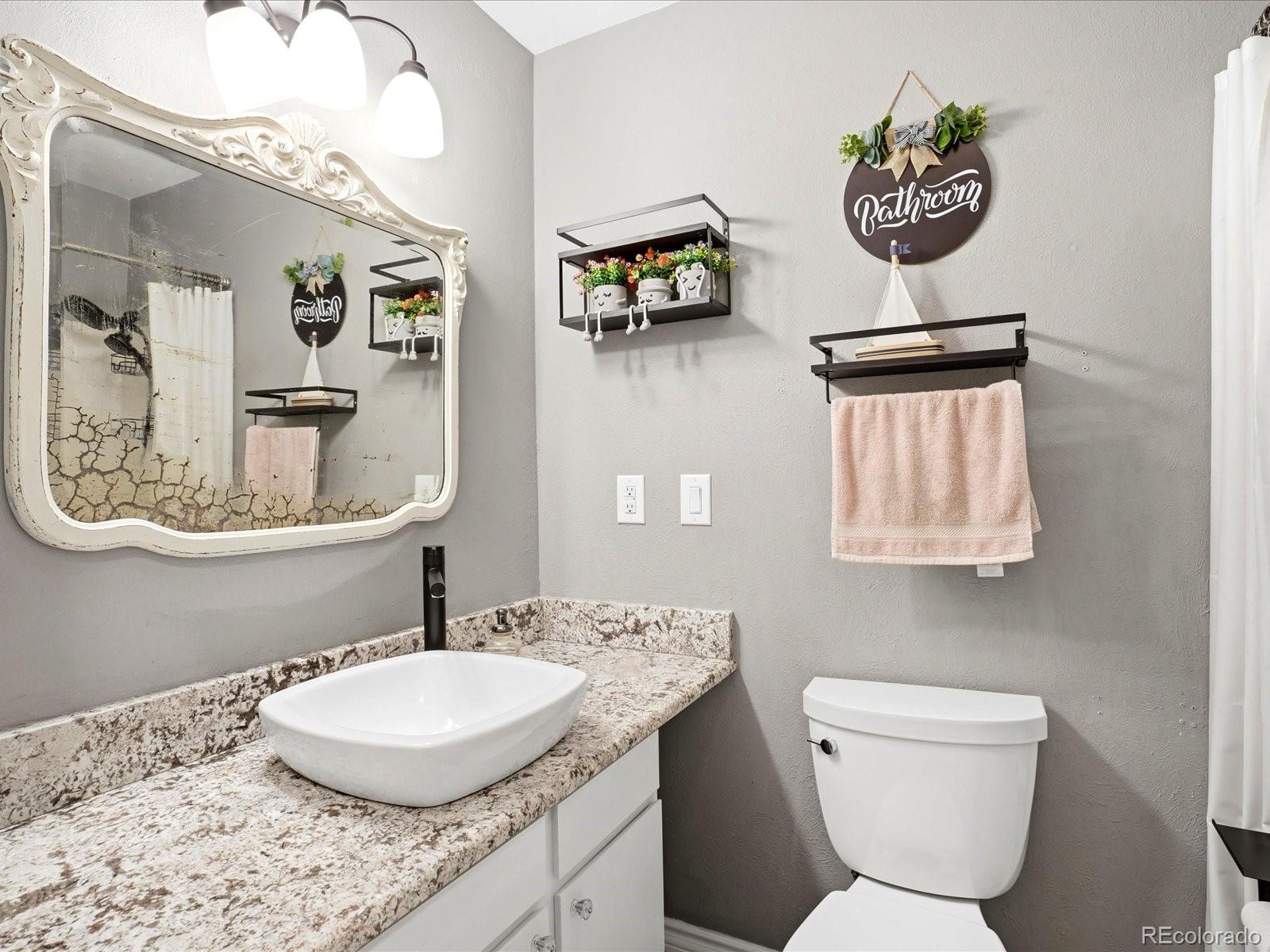 MLS Image #29 for 8374 s yukon street,littleton, Colorado