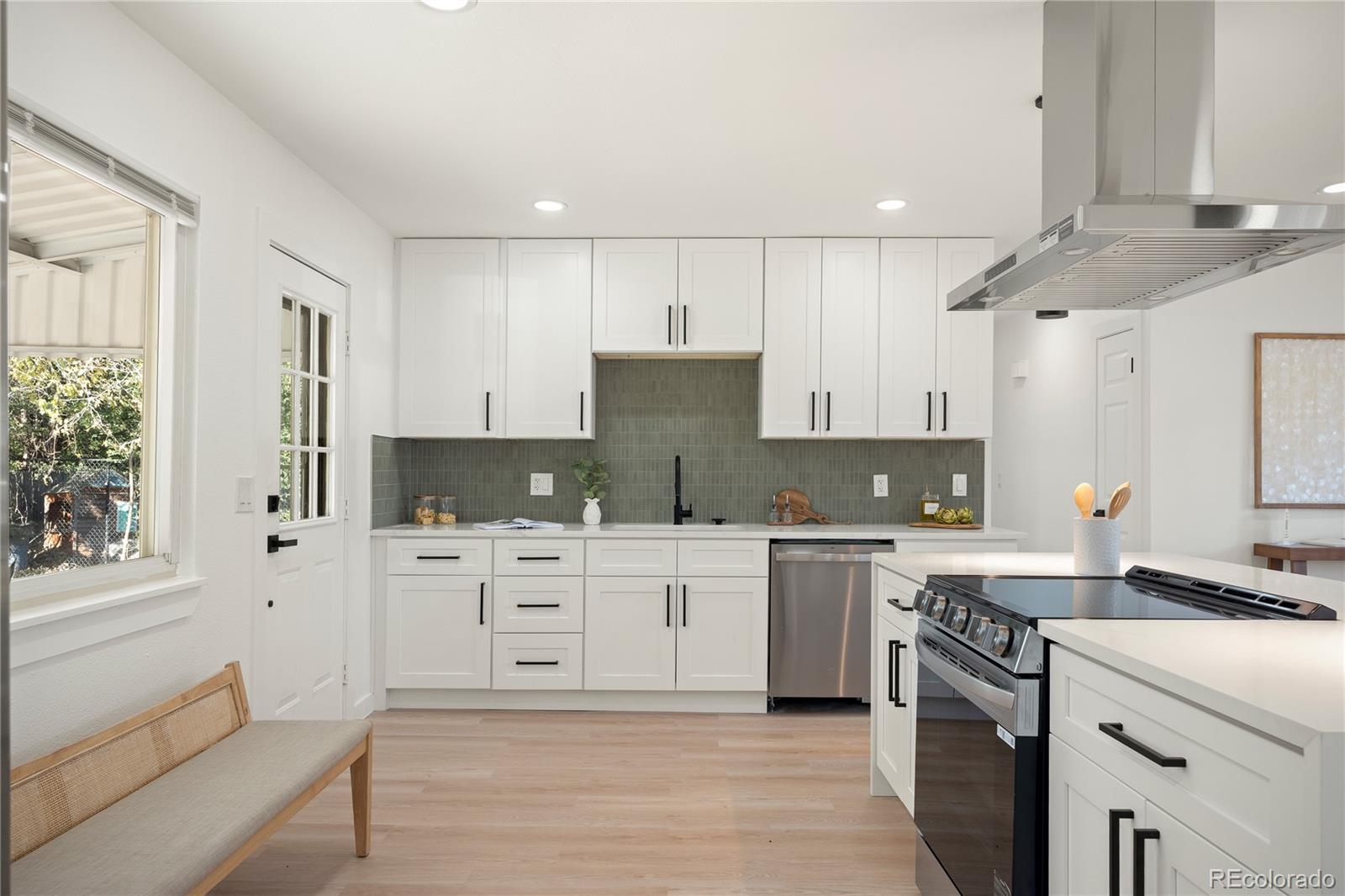 MLS Image #11 for 11630 e walsh place,aurora, Colorado