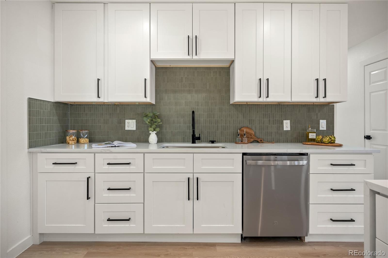MLS Image #12 for 11630 e walsh place,aurora, Colorado